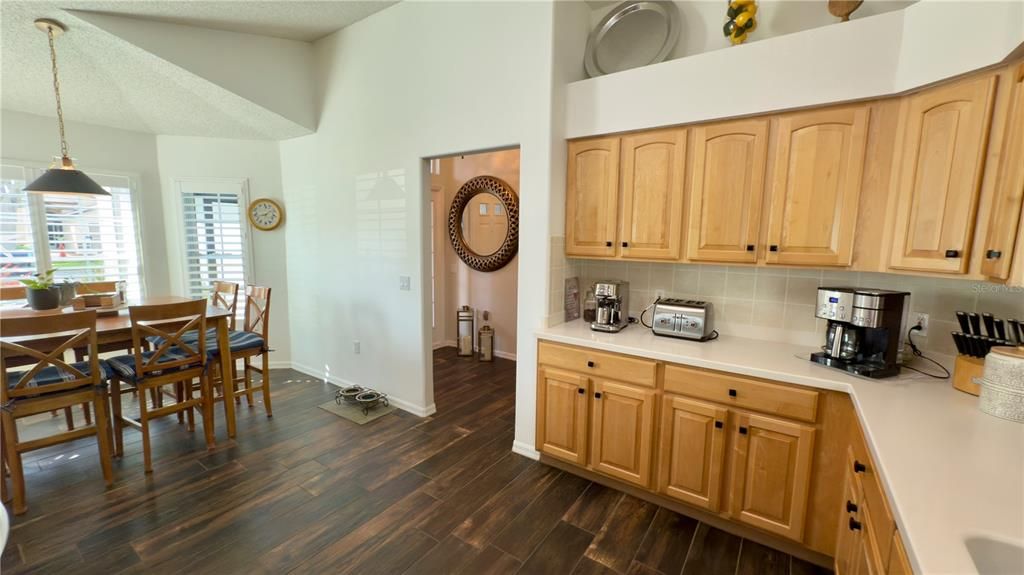 For Sale: $335,900 (3 beds, 2 baths, 1964 Square Feet)