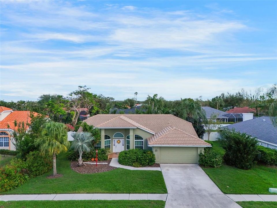 Active With Contract: $649,900 (3 beds, 2 baths, 2075 Square Feet)