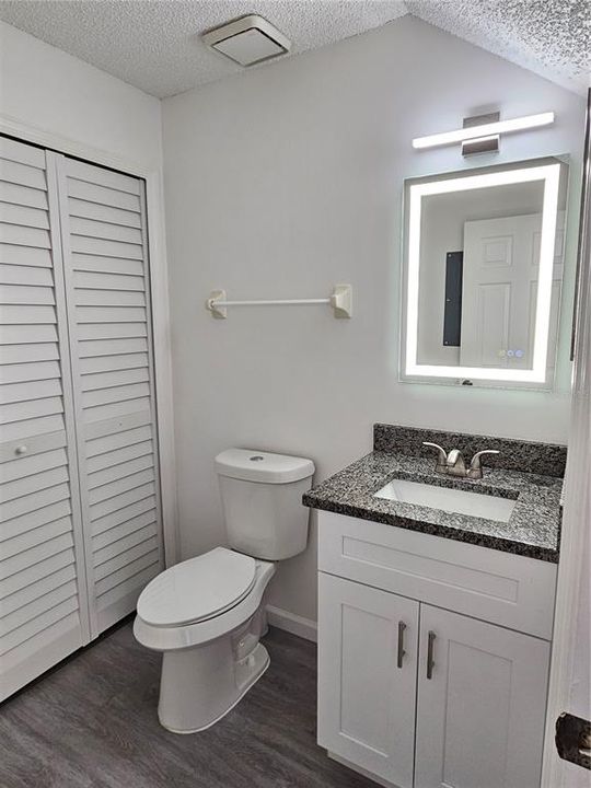 For Sale: $219,000 (2 beds, 2 baths, 1227 Square Feet)