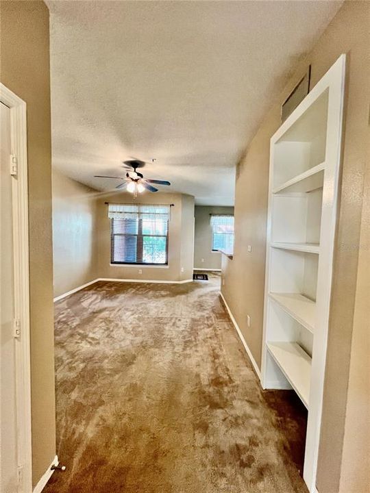 For Sale: $213,750 (1 beds, 1 baths, 867 Square Feet)