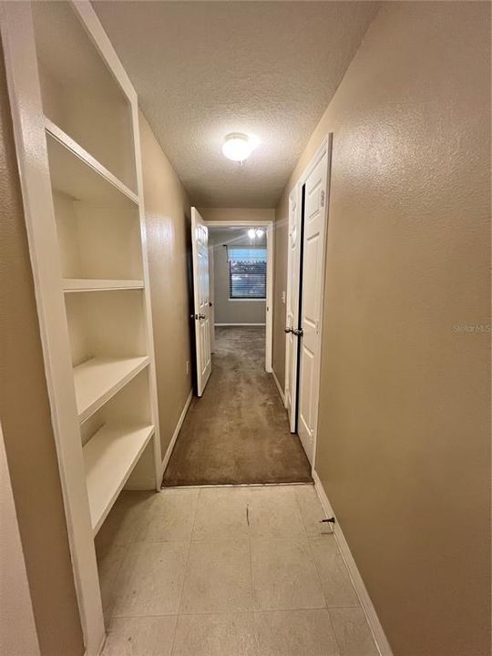 For Sale: $213,750 (1 beds, 1 baths, 867 Square Feet)