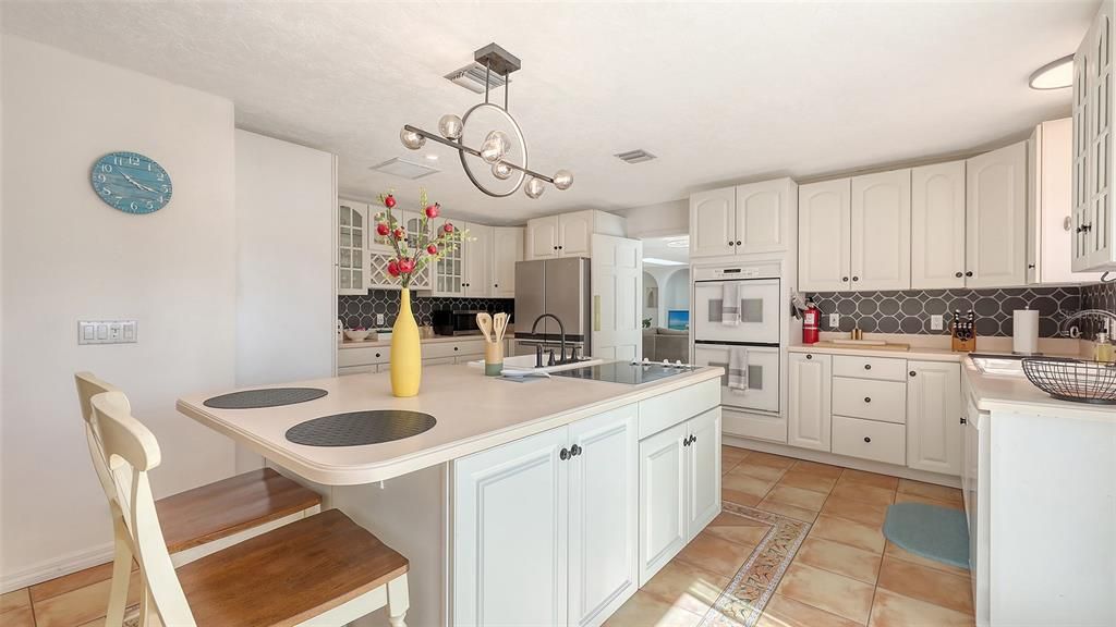 For Rent: $12,000 (4 beds, 4 baths, 3873 Square Feet)