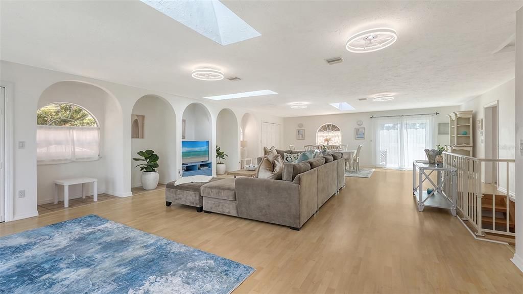 For Rent: $12,000 (4 beds, 4 baths, 3873 Square Feet)