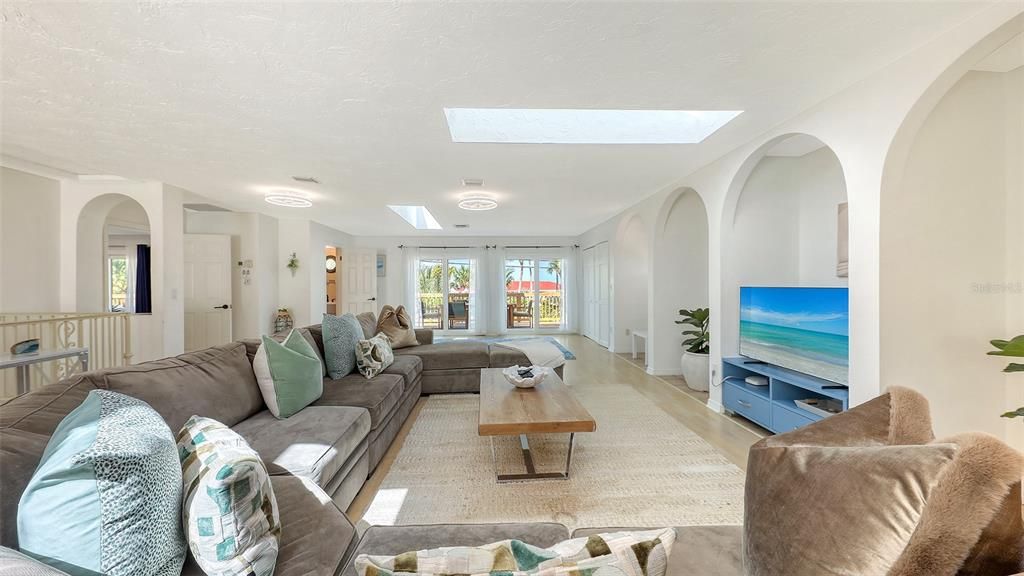 For Rent: $12,000 (4 beds, 4 baths, 3873 Square Feet)