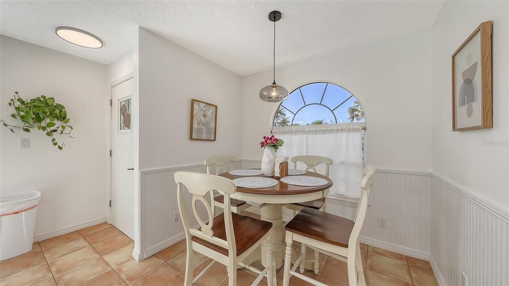 For Rent: $12,000 (4 beds, 4 baths, 3873 Square Feet)