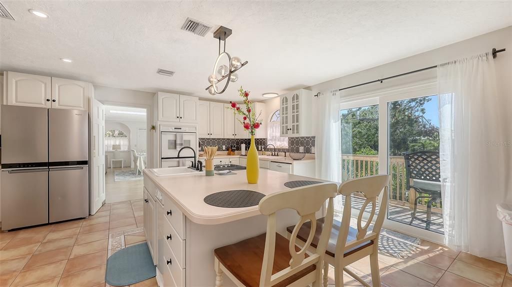 For Rent: $12,000 (4 beds, 4 baths, 3873 Square Feet)