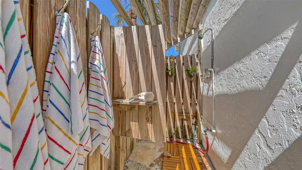 For Rent: $12,000 (4 beds, 4 baths, 3873 Square Feet)