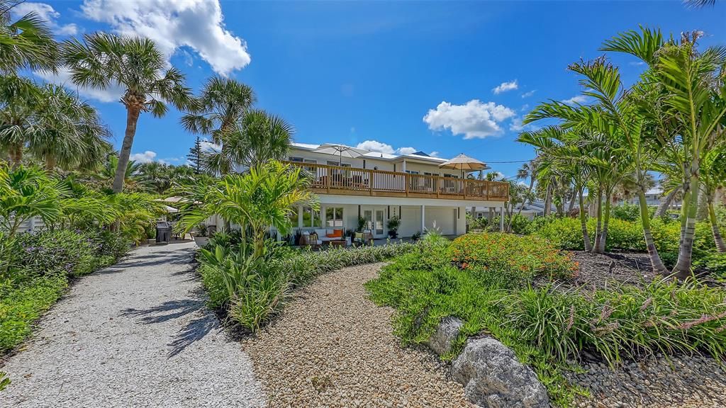 For Rent: $12,000 (4 beds, 4 baths, 3873 Square Feet)