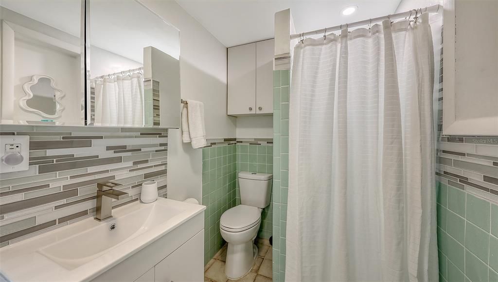 For Rent: $12,000 (4 beds, 4 baths, 3873 Square Feet)