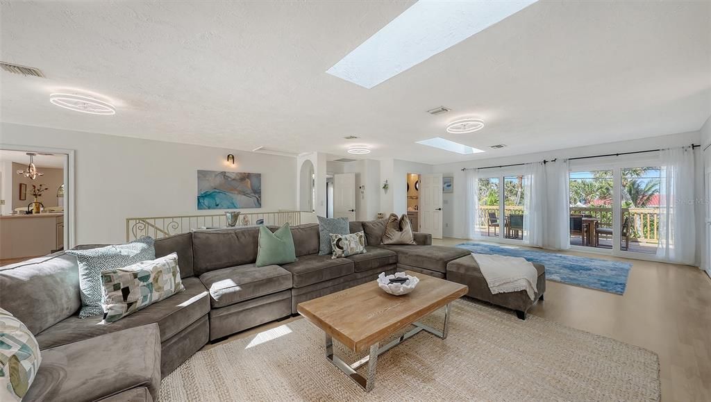 For Rent: $12,000 (4 beds, 4 baths, 3873 Square Feet)