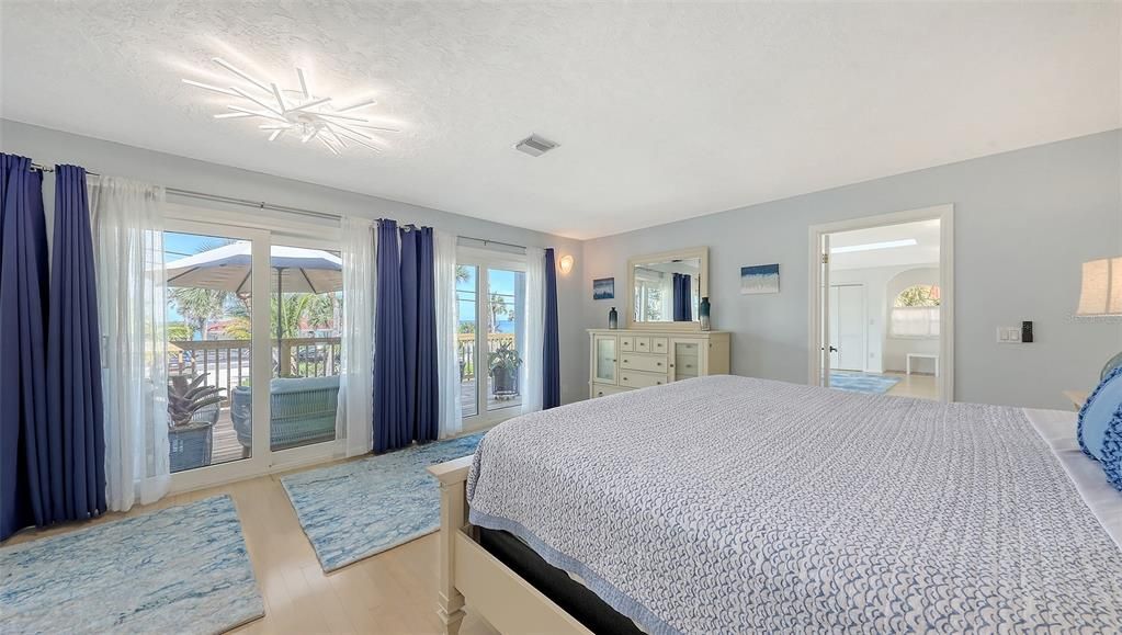 For Rent: $12,000 (4 beds, 4 baths, 3873 Square Feet)