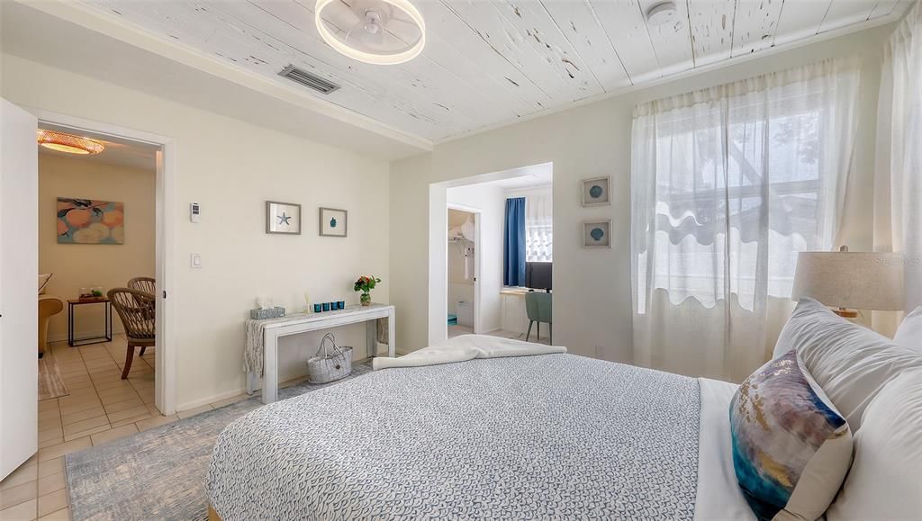 For Rent: $12,000 (4 beds, 4 baths, 3873 Square Feet)