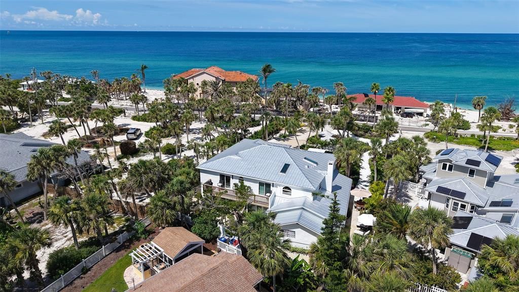 For Rent: $12,000 (4 beds, 4 baths, 3873 Square Feet)