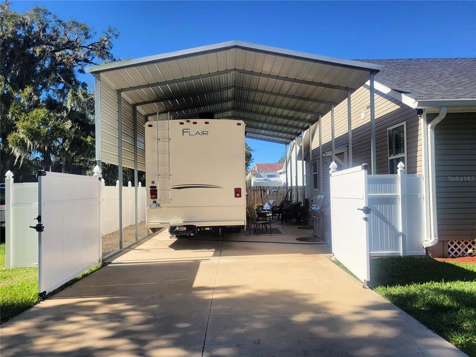 RV Carport