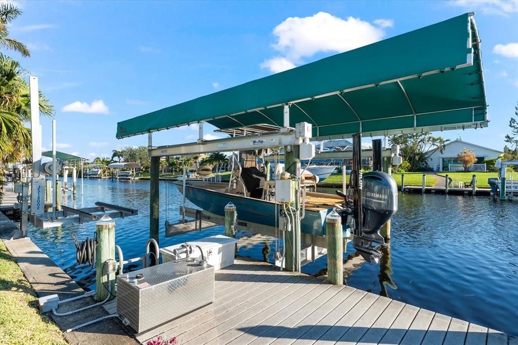 24,000 lb. and 1,500 lb. boat lifts with canopy