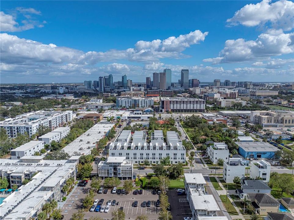 For Sale: $749,000 (3 beds, 3 baths, 2097 Square Feet)