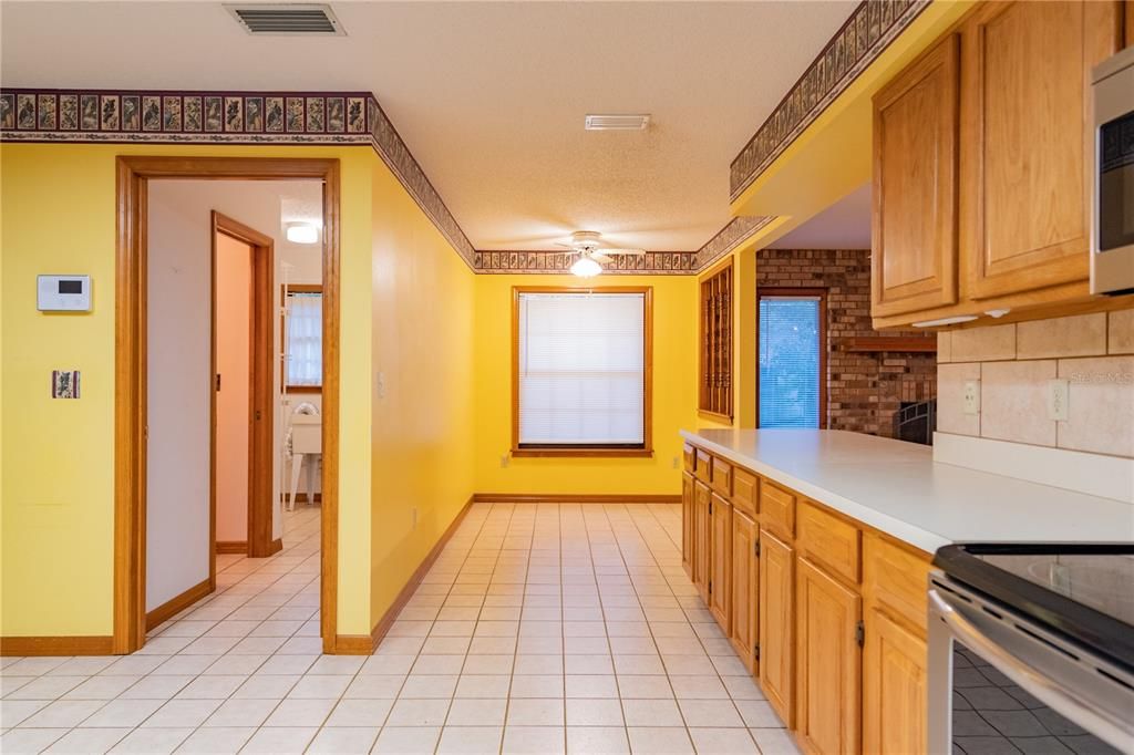 Kitchen and dinette area off the kitchen