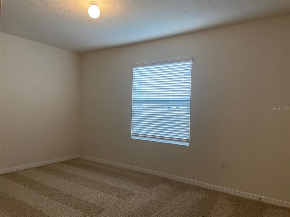 For Rent: $2,300 (3 beds, 2 baths, 1673 Square Feet)