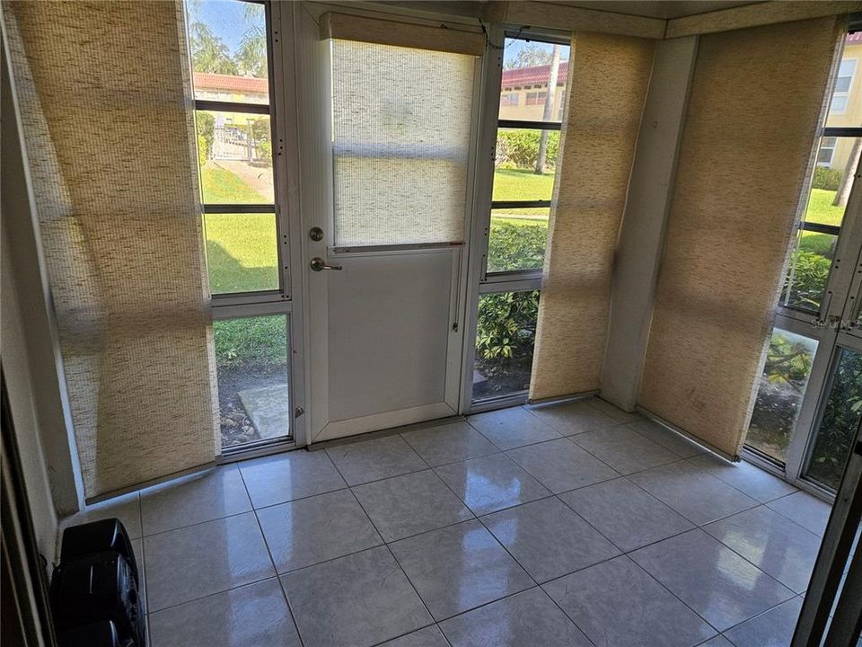 Large patio off living room.