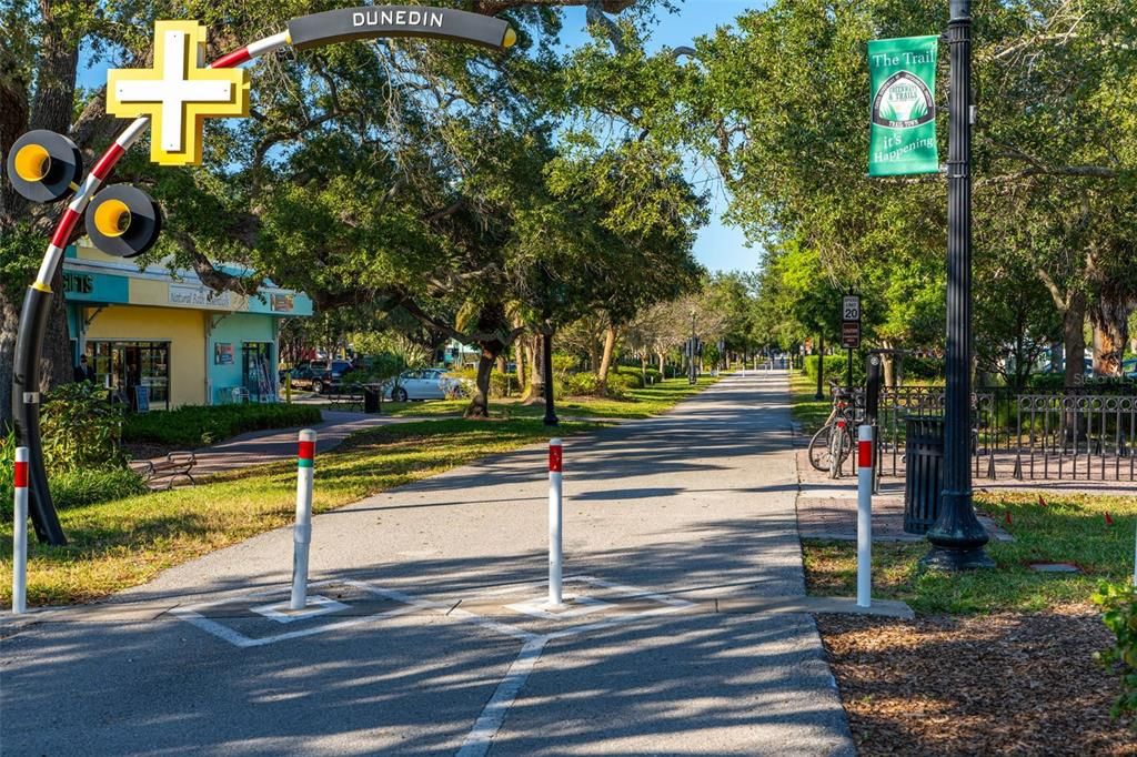 Pinellas Trail goes through downtown