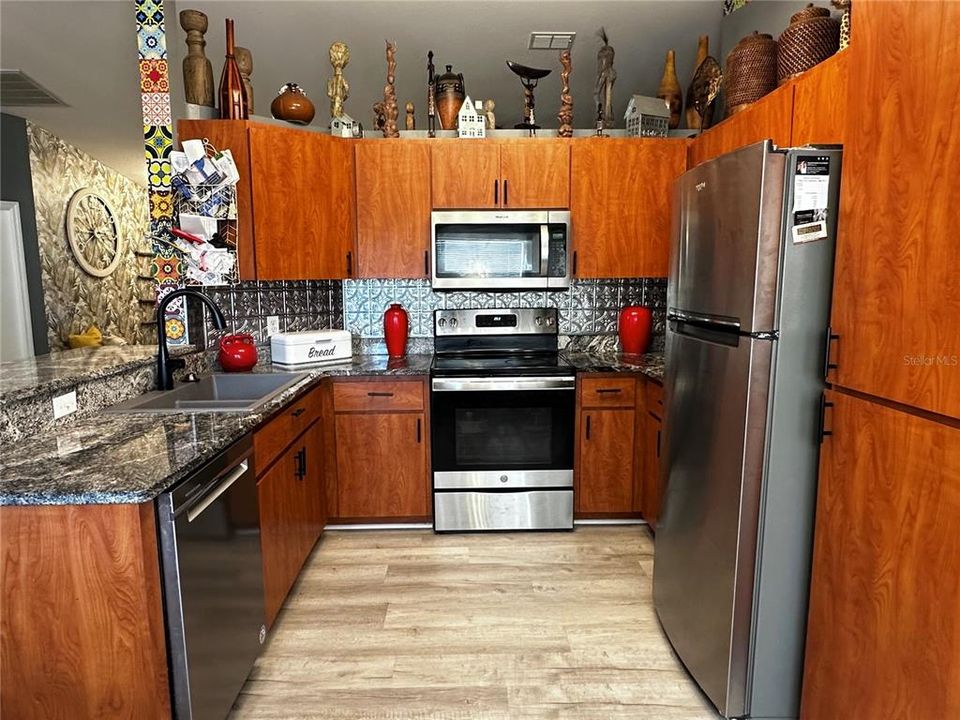 En Venta: $225,000 (3 camas, 2 baños, 1364 Pies cuadrados)