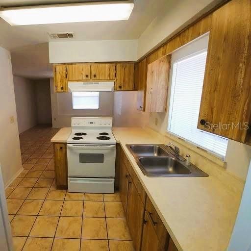 1 Bedroom Unit Kitchen