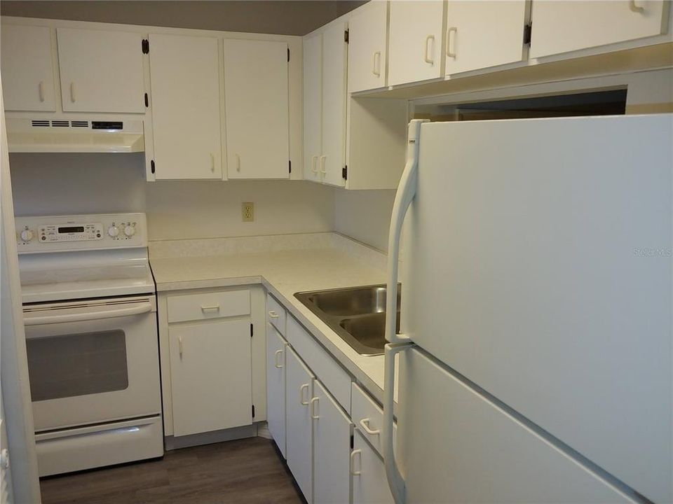 2 Bedroom Kitchen