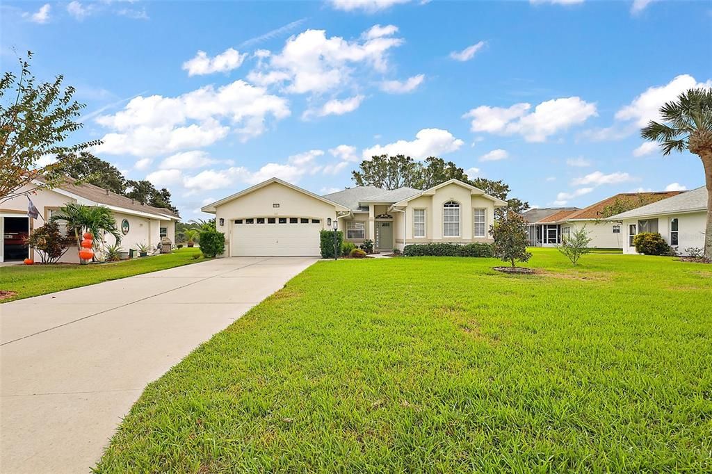 For Sale: $378,000 (3 beds, 2 baths, 1994 Square Feet)