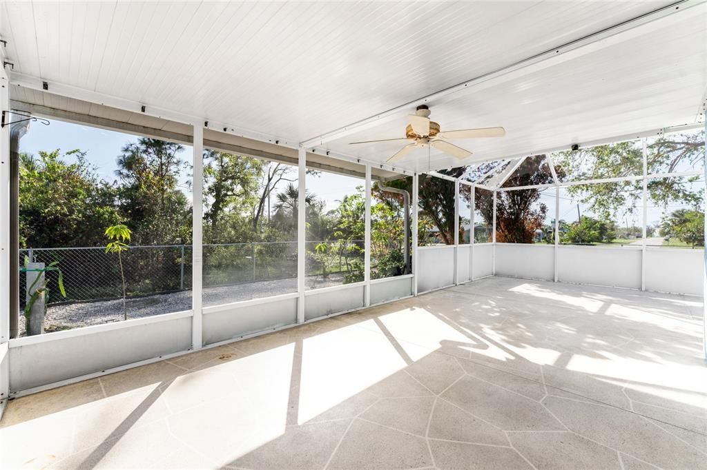 Large Screened Patio