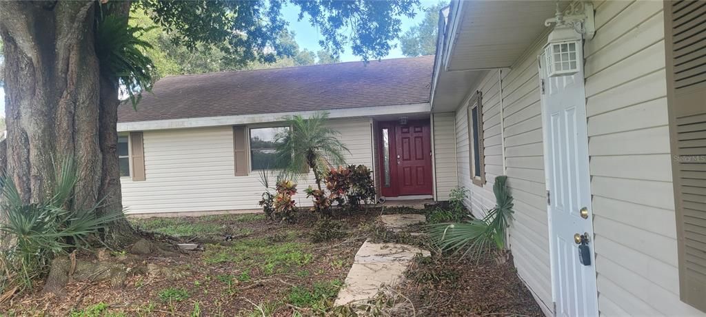 Vendido Recientemente: $275,000 (3 camas, 2 baños, 2127 Pies cuadrados)