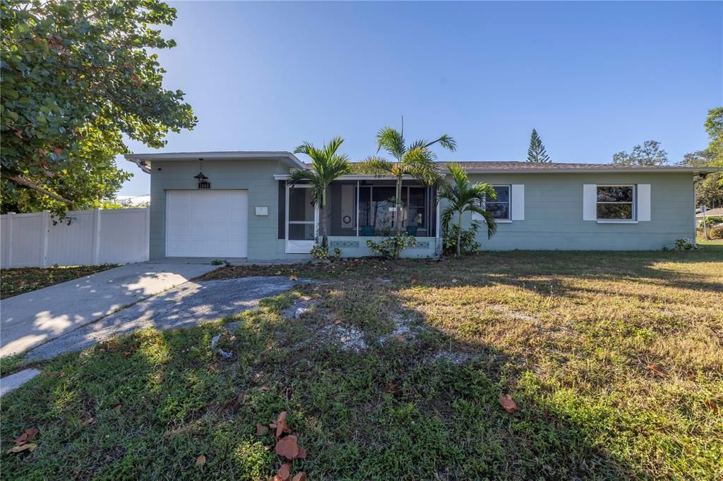 For Sale: $422,000 (3 beds, 2 baths, 1170 Square Feet)