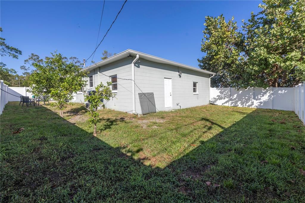 For Sale: $422,000 (3 beds, 2 baths, 1170 Square Feet)