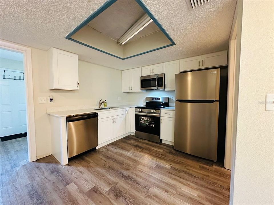 Kitchen with New SS Appliances