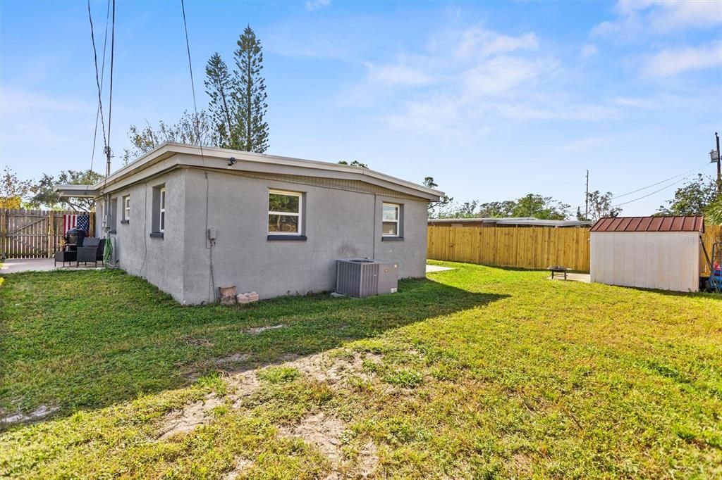 For Sale: $330,000 (3 beds, 1 baths, 1050 Square Feet)