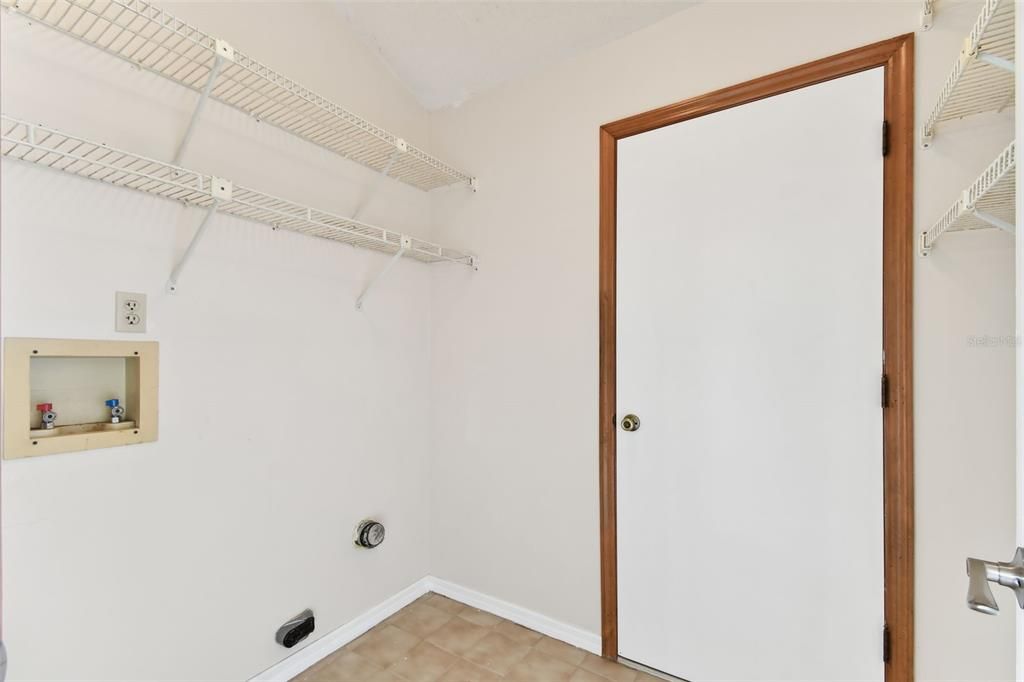 Laundry Room/Garage Access