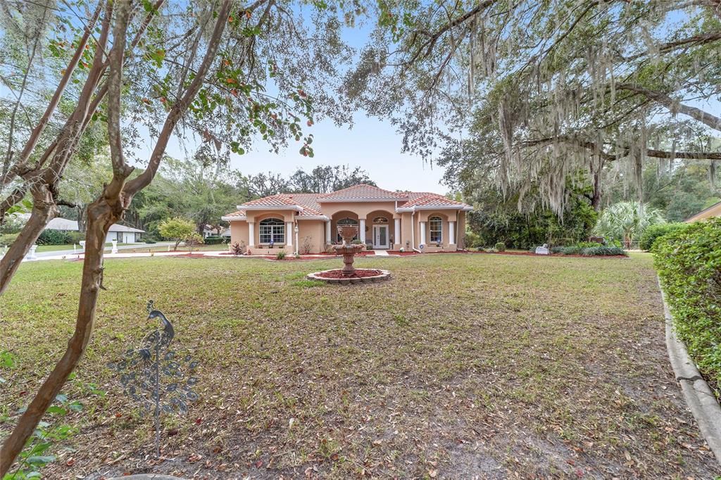 For Sale: $410,000 (3 beds, 2 baths, 2113 Square Feet)