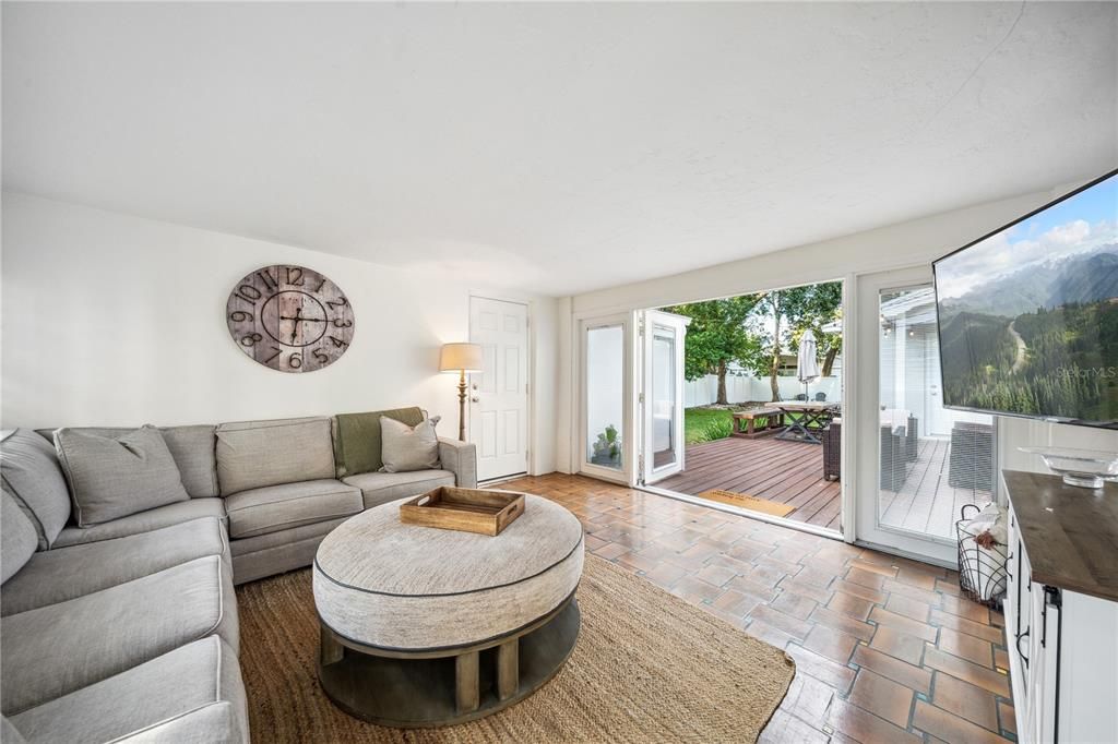 Sun Room/Family Room