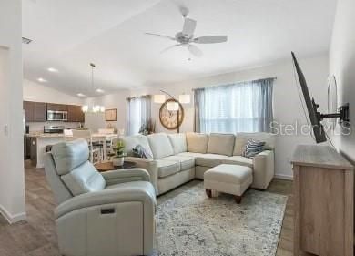 В аренду: $1,495 (2 спален, 2 ванн, 960 Квадратных фут)