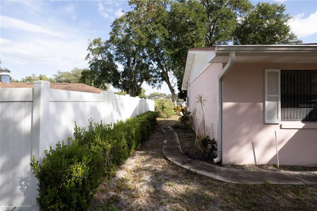 For Sale: $430,000 (3 beds, 2 baths, 1804 Square Feet)