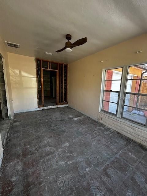 For Sale: $462,000 (2 beds, 1 baths, 1243 Square Feet)