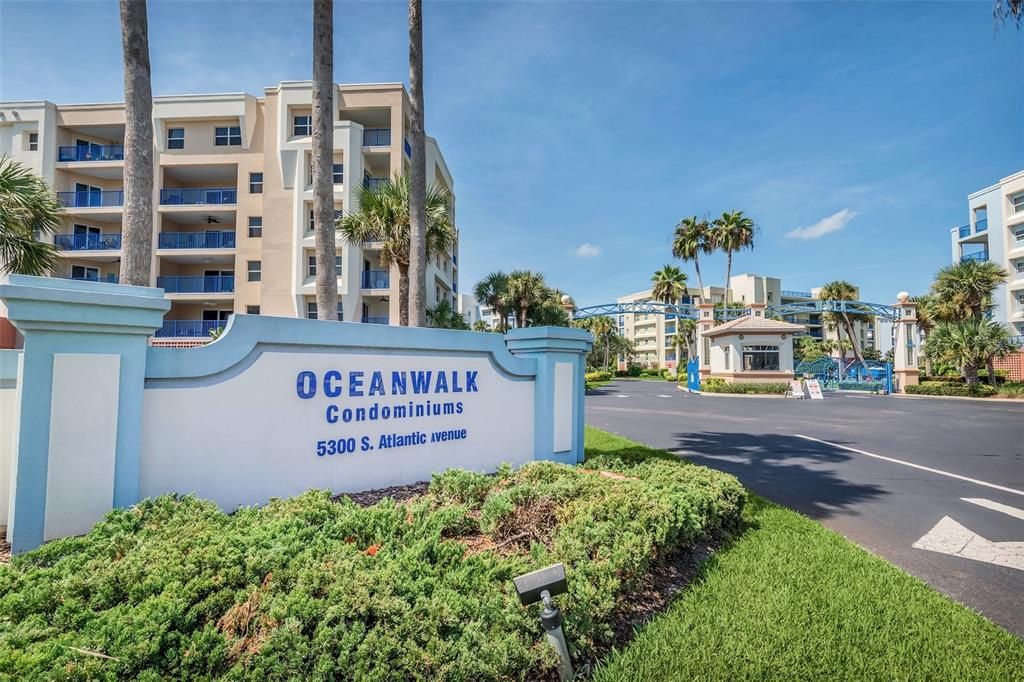 Entrance to Ocean Walk