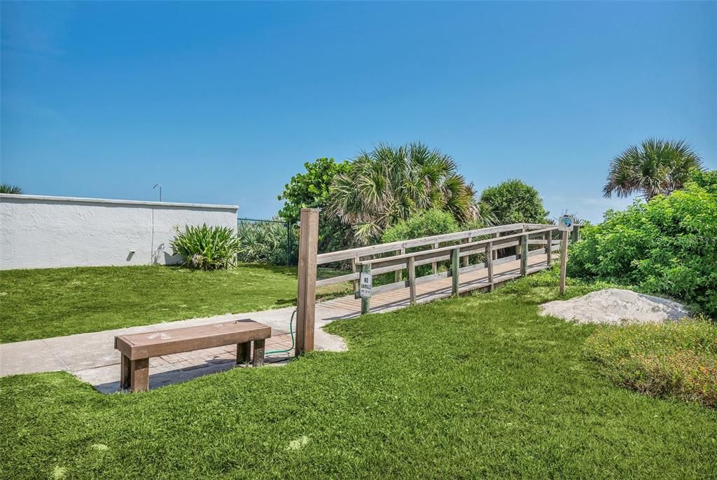 Walkway to beach