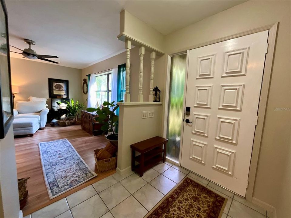 For Sale: $399,900 (3 beds, 2 baths, 1918 Square Feet)