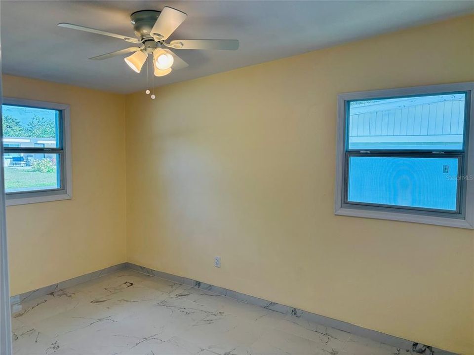 For Sale: $290,000 (3 beds, 1 baths, 1168 Square Feet)