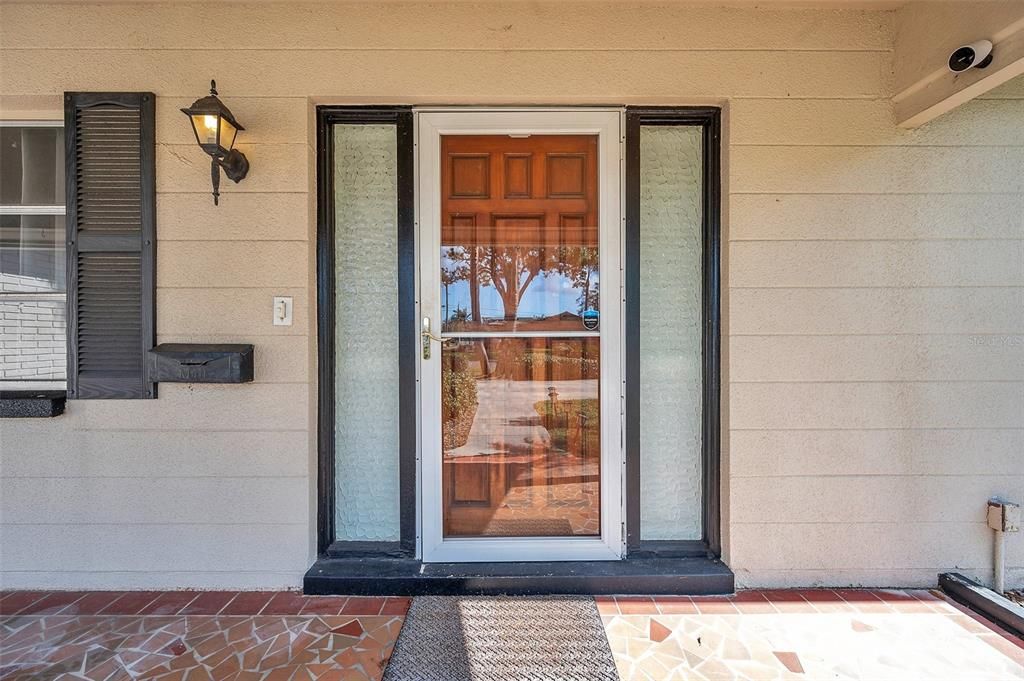 Front Door/covered porch