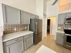 For Rent: $2,100 (3 beds, 2 baths, 1819 Square Feet)