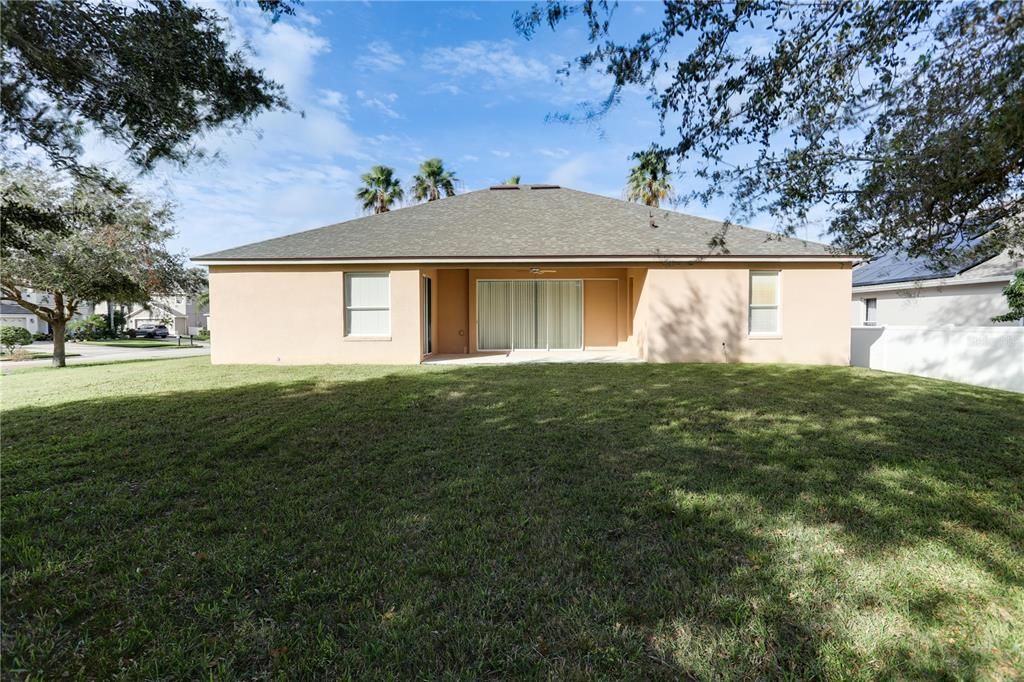 For Rent: $2,995 (4 beds, 3 baths, 2730 Square Feet)