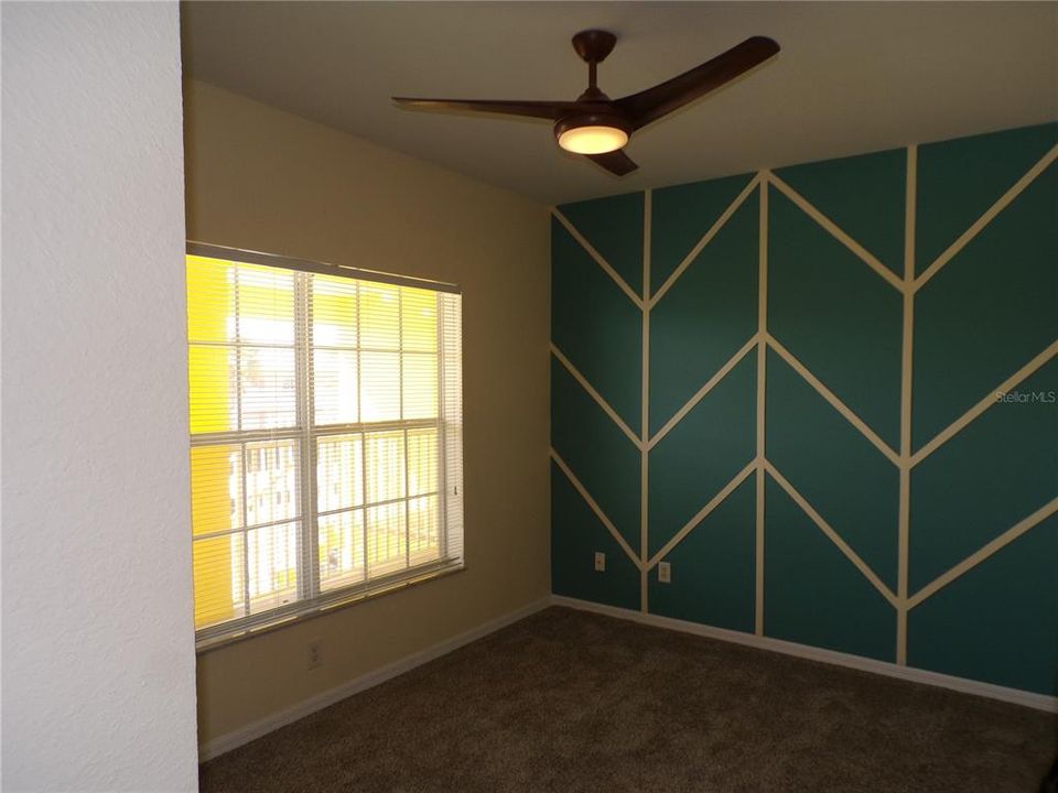 For Rent: $1,900 (2 beds, 2 baths, 996 Square Feet)