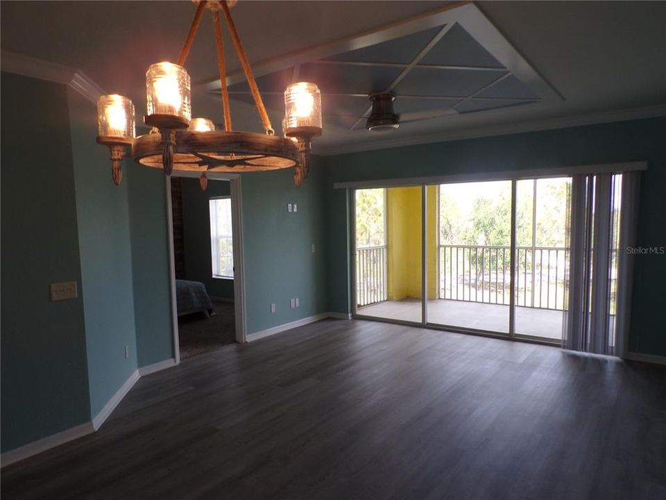 For Rent: $1,900 (2 beds, 2 baths, 996 Square Feet)