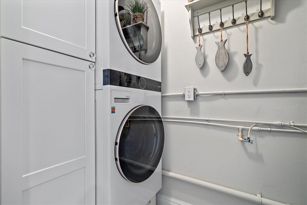 Laundry/Storage